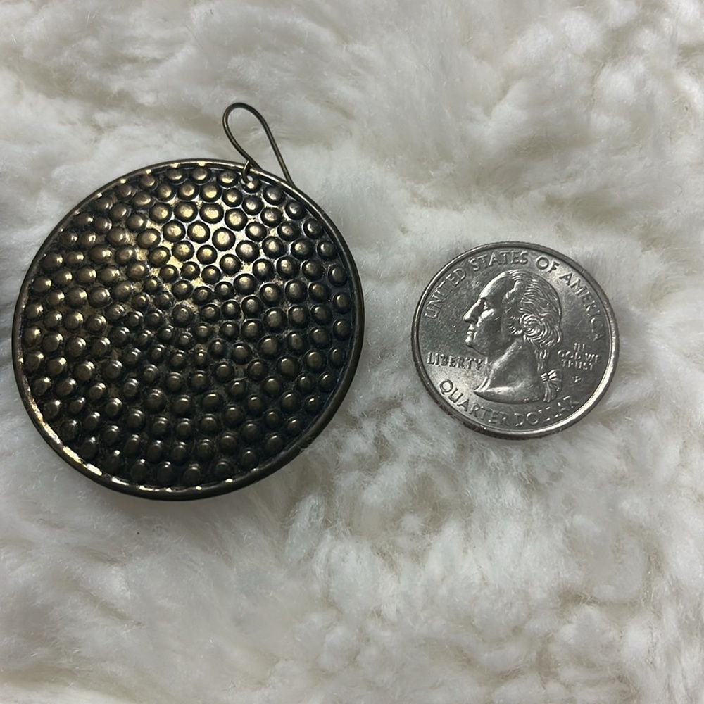 Matching Duo, Color Shield Earrings - Picture 2 of 2
